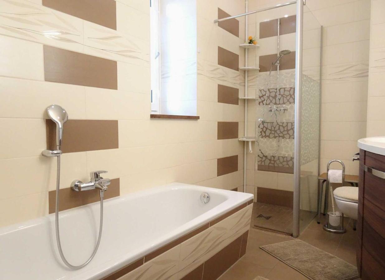 Ferienwohnung Helbig Tatzschwitz ภายนอก รูปภาพ